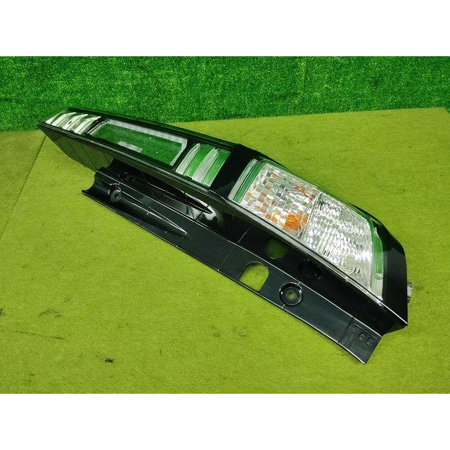 ☆特価SALE トヨタ タンク カスタムG T・M900A R1年式・右テールライト