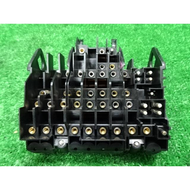 ベンツ・W126・300SE・126024 1990年式・セントラルヒューズボックス