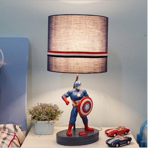 衝撃特価 Table Lamp ベッドサイドランプ 子供部屋 マーベル ユニバースのキャプテン アメリカ 電気スタンド デスクライト 男の子 卓上照明 インテリア 読書灯 テーブルライト Panero Shop