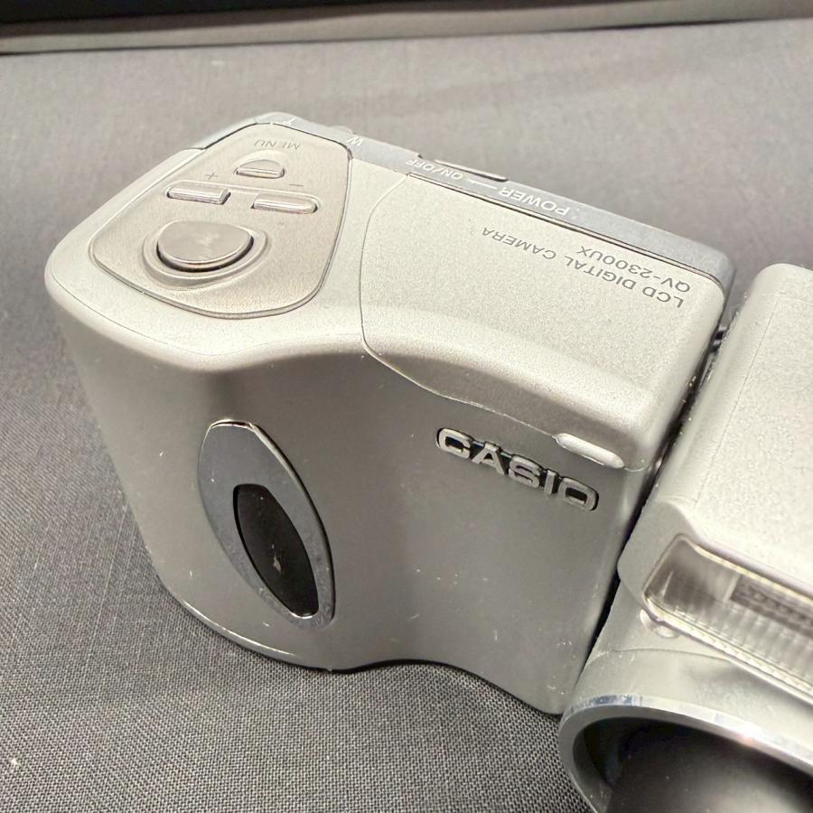 CASIO（カシオ） 【送料無料】カシオ/CASIO デジタルカメラ QV-2300UX