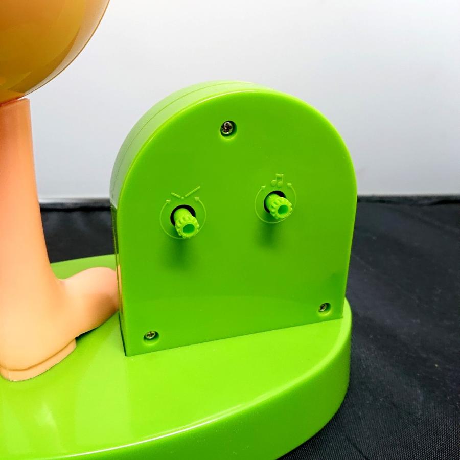 送料無料】Mr.CONTAC コンタックくん 東京くん 目覚まし時計 黄緑台座