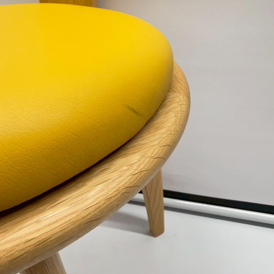 残り2点】メーベルトーコー 回転椅子 HK-0249 イエロー 旭川家具