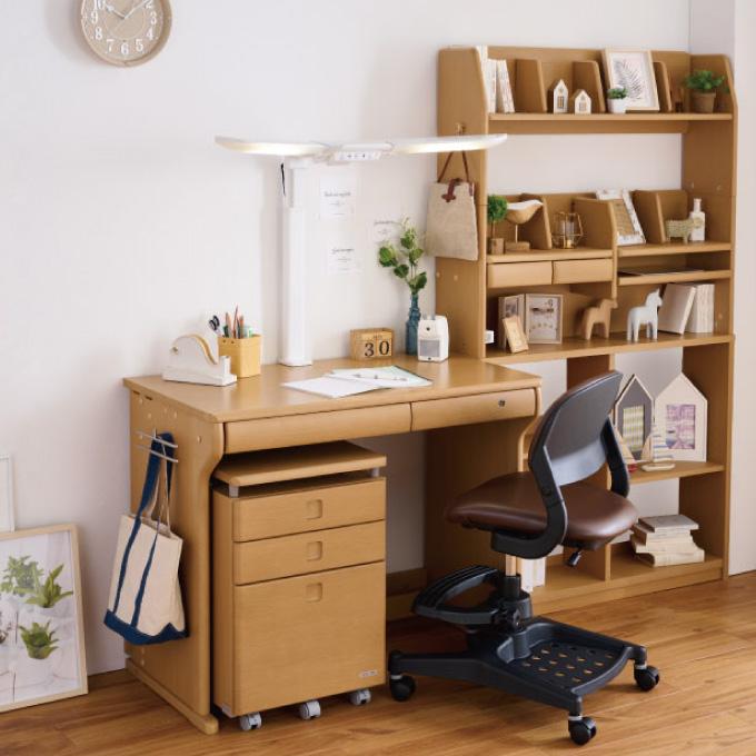 コイズミファニテック 【デスクマット☆文具セット付】コイズミ