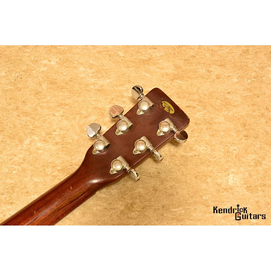 Martin 1972 D-18の画像