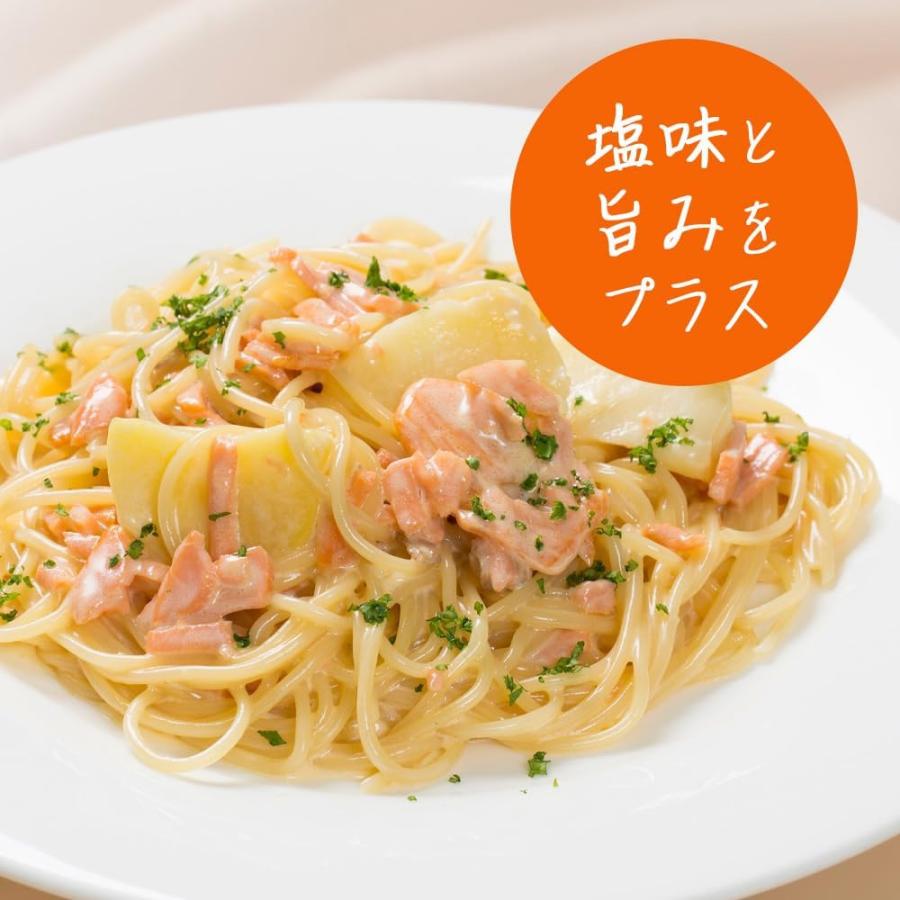 北海道産 鮭フレーク 300g (150g×3袋) 粗ほぐし 化学調味料 保存料不使用 小分け 国産 パウチ 秋鮭 骨なし しゃけ シャケフレーク おにぎりの具 爆買 |  | 07