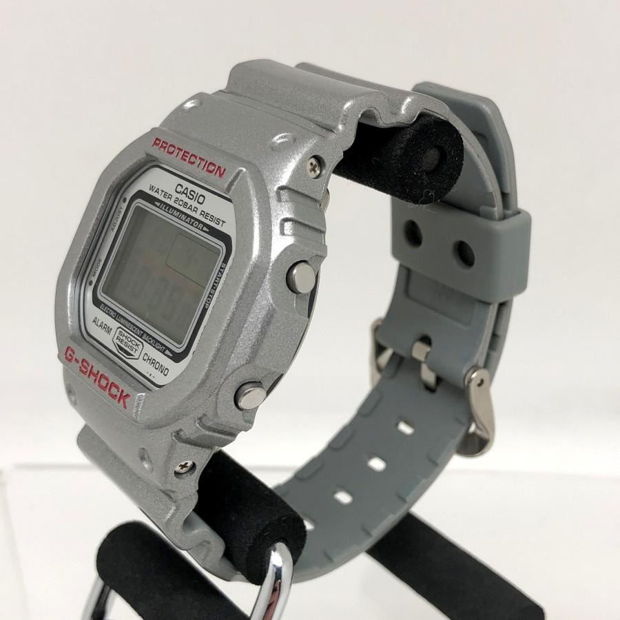 G-SHOCK ジーショック CASIO カシオ 腕時計 DW-5600 平山ユージ 伊藤由里子 谷慎吾 コラボ デジタル クォーツ シルバー 【IT0BEU2GX3TK】｜next51-mikunigaoka｜02