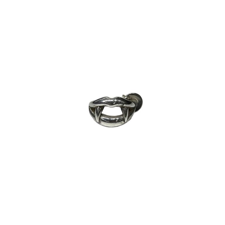 GOTHIC Yohji Yamamoto 【men3145I】 SILVER 950 VAMPIRE PIERCE GOTHIC Yohji Yamamoto 【men3145I】 SILVER 950 VAMPIRE PIERCE