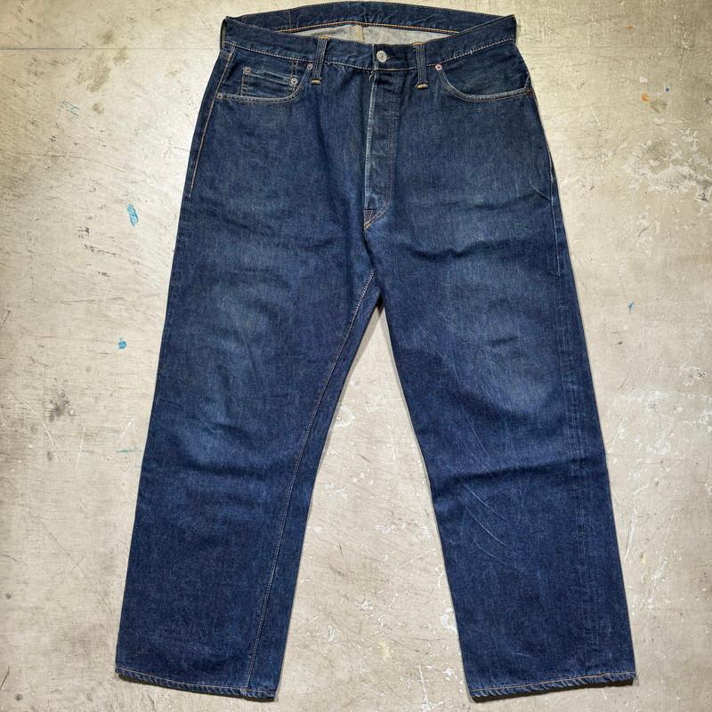 極上　501XX革パッチ　オリジナル　50s LEVIS 501XXオリジナル 50s levis 501xx 革パッチ レザーパッチ オリジナル ビンテージ