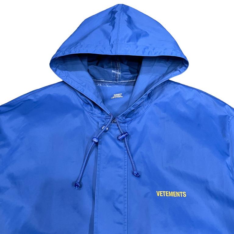 VETEMENTS 【men624Y】 18AW オーバーサイズロゴレインコート