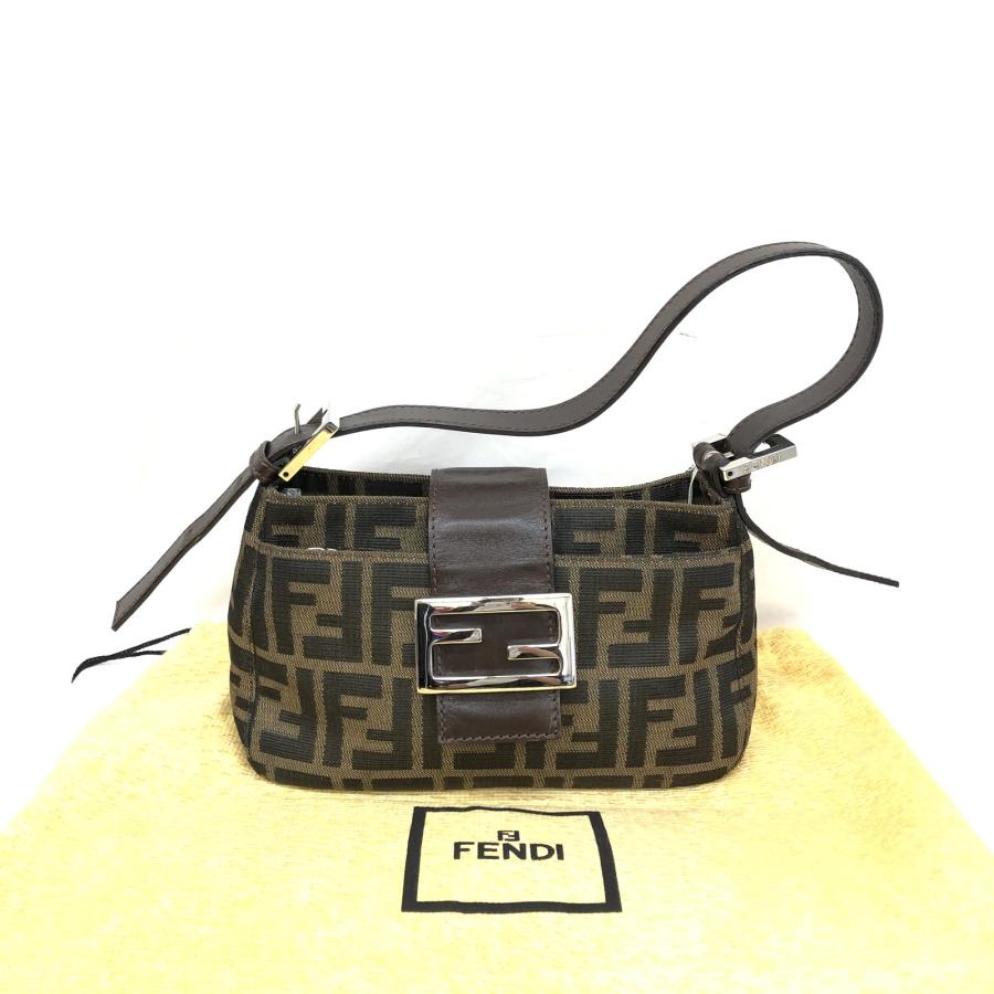 極美品 FENDI フェンディ アクセサリーポーチ ミニハンドバッグ 極美品 FENDI フェンディ アクセサリーポーチ ミニハンドバッグ