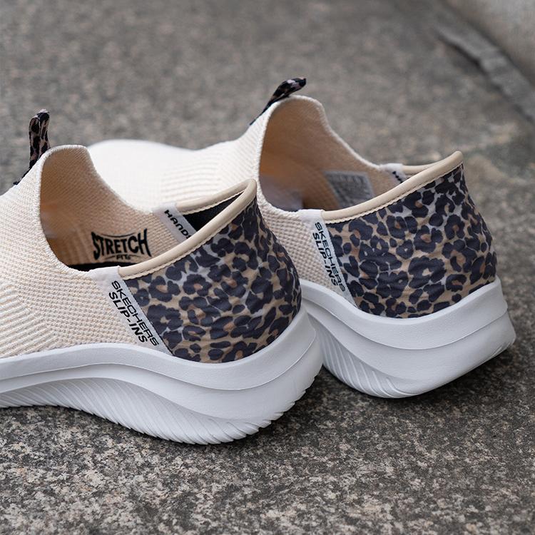 SKECHERS（スケッチャーズ） 爆買 SLIP-INS スリップインズ ウルトラ
