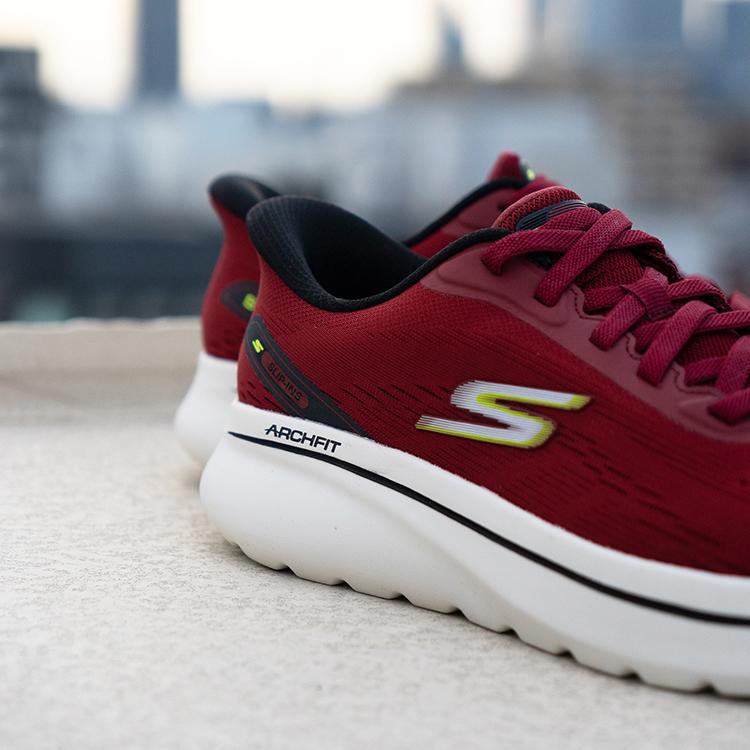 スケッチャーズ スリップインズ特集【2025年秋冬新作】