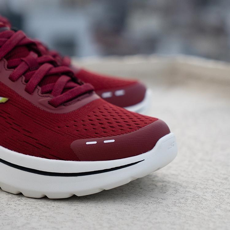 SKECHERS（スケッチャーズ） SLIP-INS スリップインズ ゴーウォーク