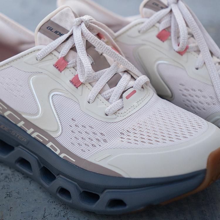 スケッチャーズ スリップインズ特集【2025年秋冬新作】