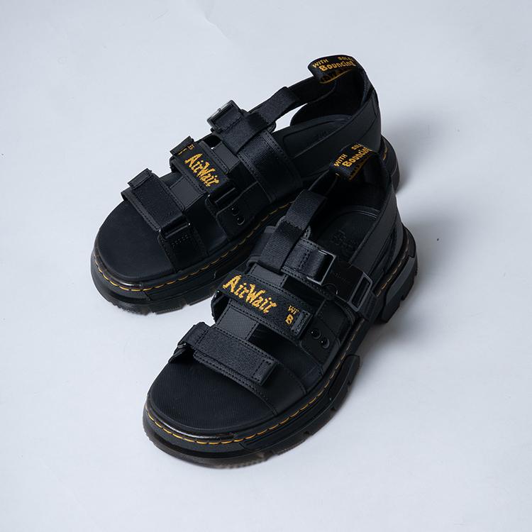 ドクターマーチン PEARSON 3ストラップ サンダル 27cm Dr.Martens（ドクターマーチン） PEARSON ピアソン マルチストラップ
