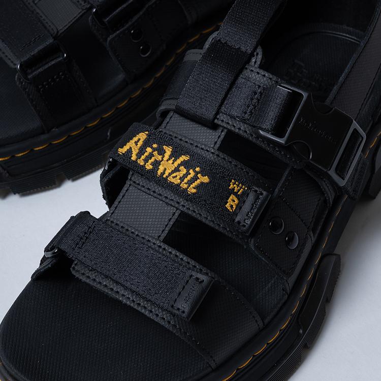Dr.Martens（ドクターマーチン） PEARSON ピアソン マルチストラップ