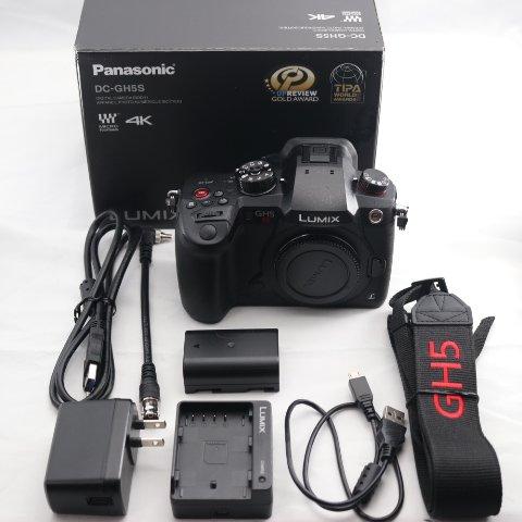 Panasonic LUMIX GH5S ミラーレス一眼 ブラック