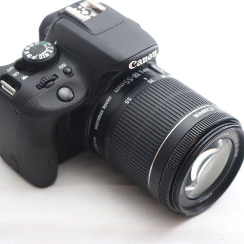 Canon デジタル一眼レフカメラ EOS Kiss X7 ダブルズームキット EF-S18