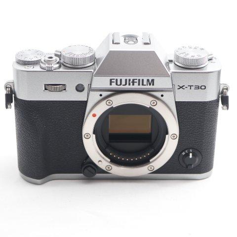 FUJIFILM X-T30 II シルバー　ミラーレス一眼 ボディ 富士フイルム(FUJIFILM) ミラーレス一眼 X-T30IIボディ シルバー F X