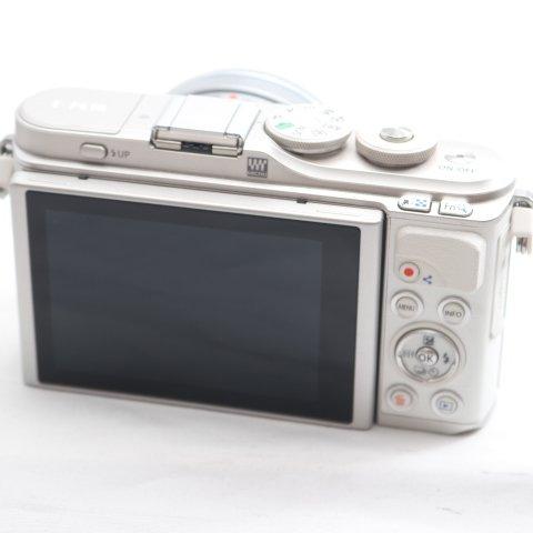 OLYMPUS ミラーレス一眼カメラ PEN E-PL10 EZダブルズームキット