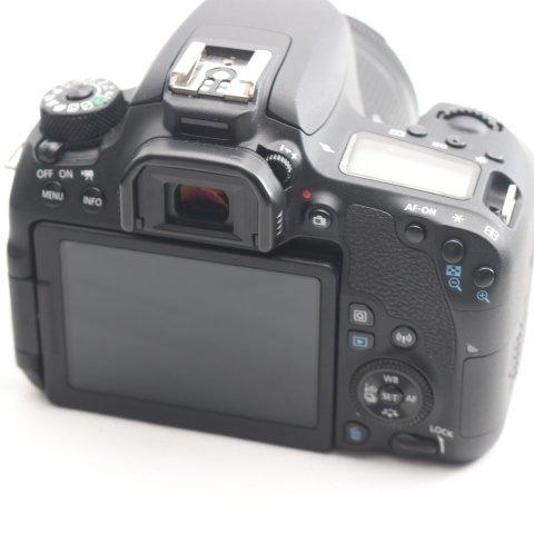 Canon デジタル一眼レフカメラ EOS 9000D ダブルズームキット EF-S18