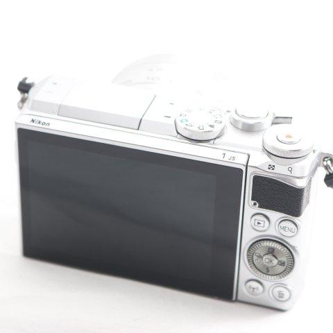Nikon ミラーレス一眼 Nikon1 J5 ダブルレンズキット シルバー J5WLKSL 