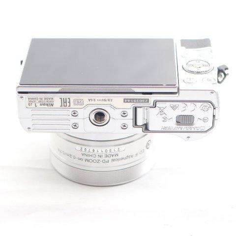 Nikon ミラーレス一眼 Nikon1 J5 ダブルレンズキット シルバー J5WLKSL 