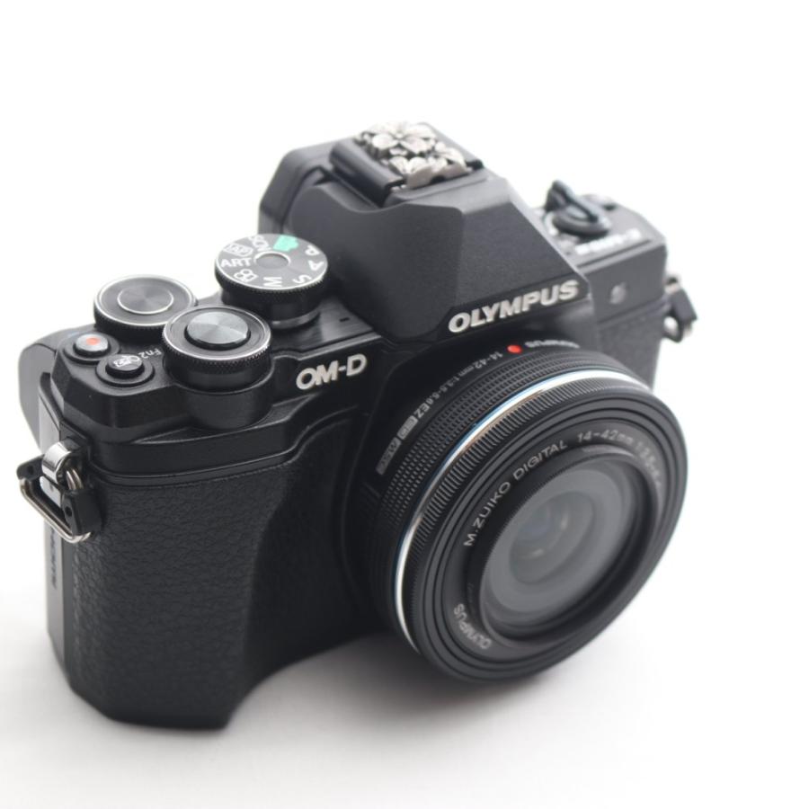 OLYMPUS ミラーレス一眼 OM-D E-M10 MarkIII EZダブルズームキット