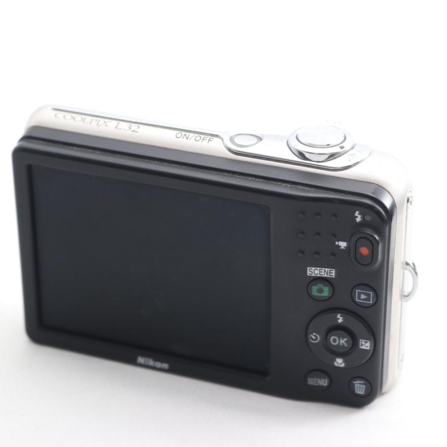 Nikon デジタルカメラ COOLPIX L32 シルバー 光学5倍ズーム 2005万画素 乾電池タイプ L32SL qqffhab Nikon デジタルカメラ COOLPIX L32 シルバー 光学5倍ズーム 2005万画素