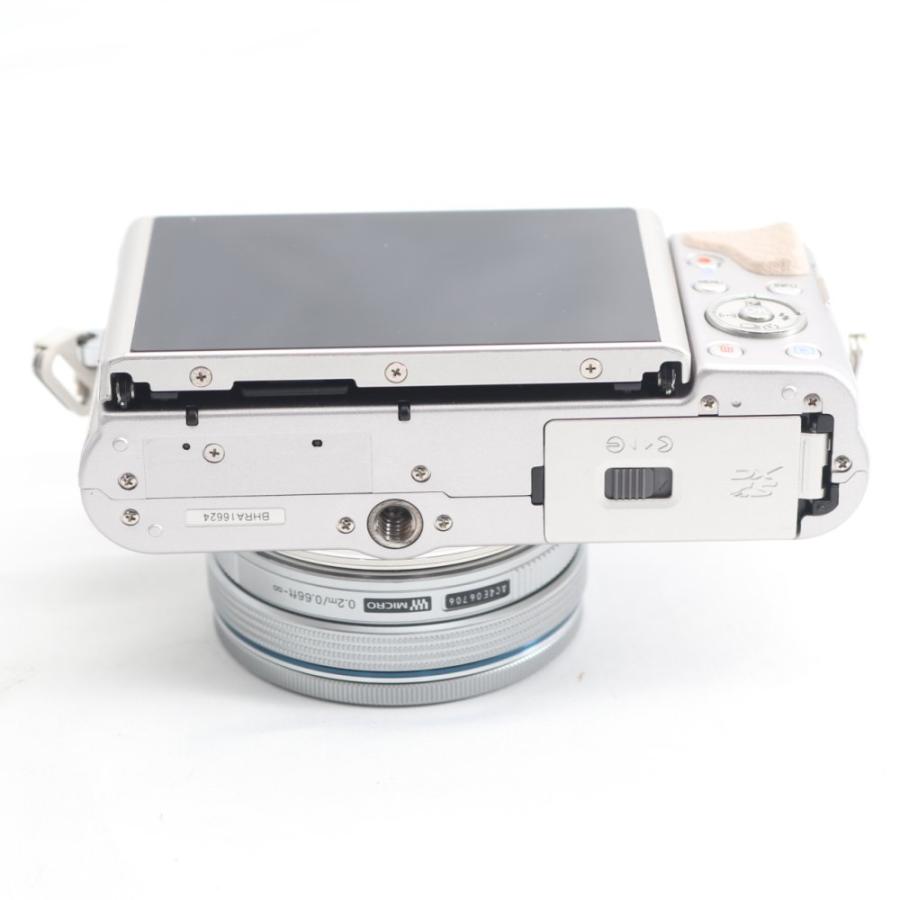 OLYMPUS ミラーレス一眼 E-PL8 EZ ダブルズームキット ホワイト