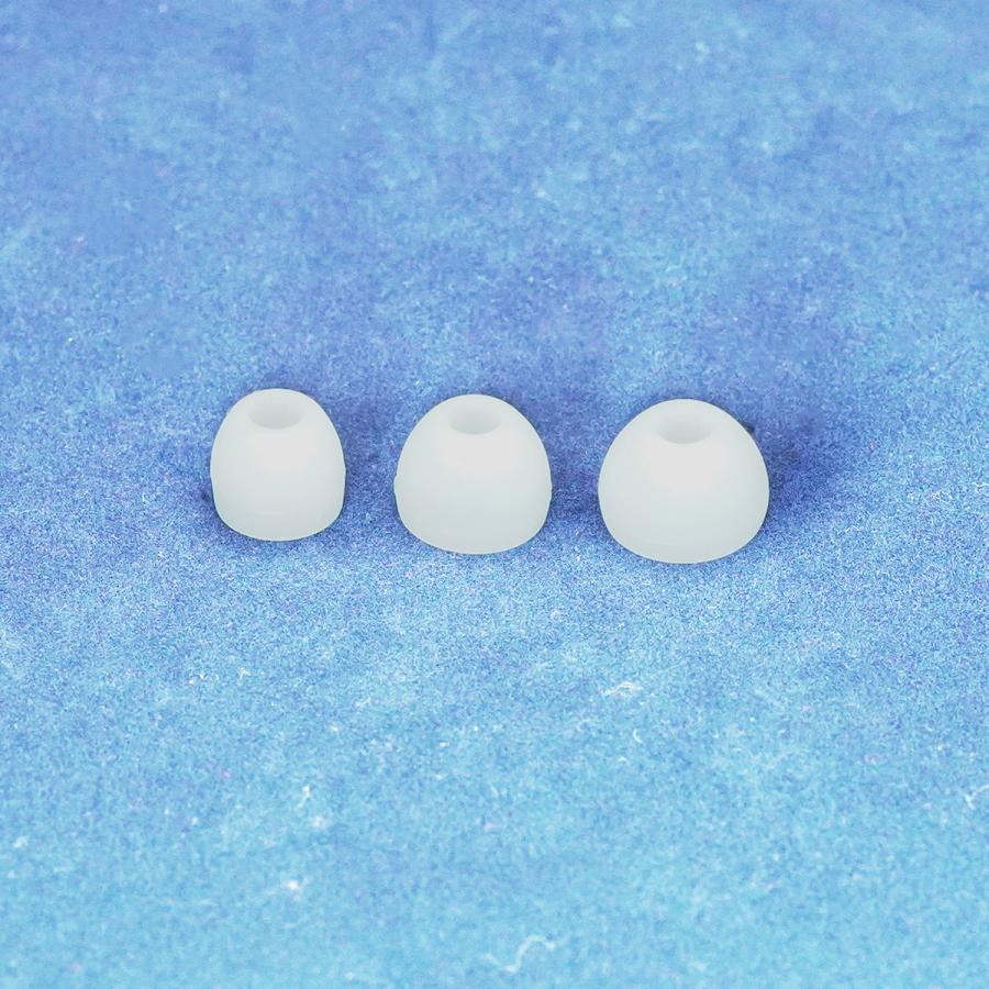 イヤーピース シリコン カナル 抗菌 イヤーチップドーム型 SMLセット 黒 白 | ブランド登録なし | 07