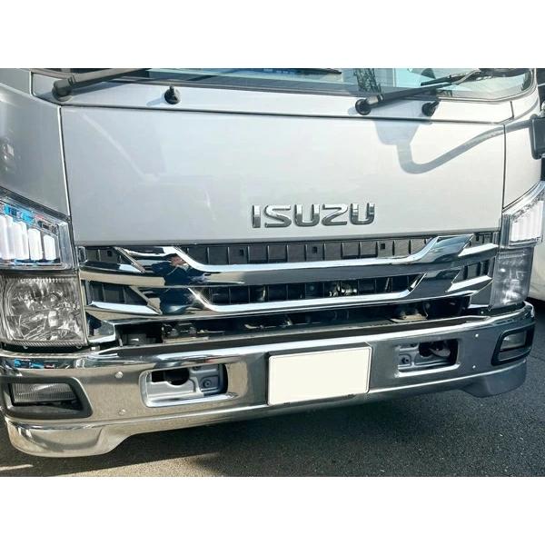 【新品】【純正】07エルフ メッキグリル いすゞ（ISUZU） 07 エルフ 後期型 ワイドキャブ用 メッキグリル H26