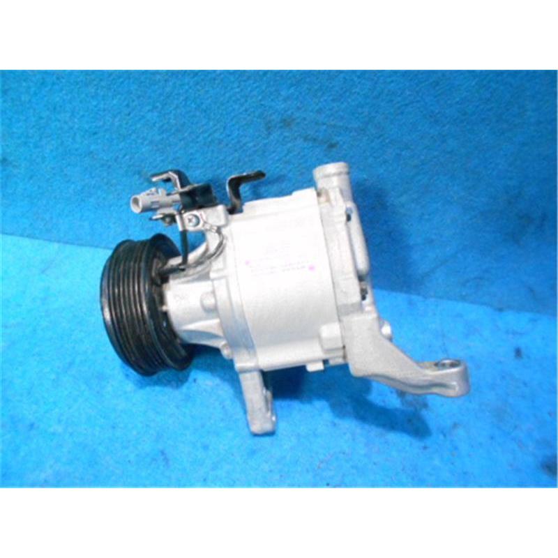 スバル 純正 レガシィ 《 BN9 》 エアコンコンプレッサー P10100