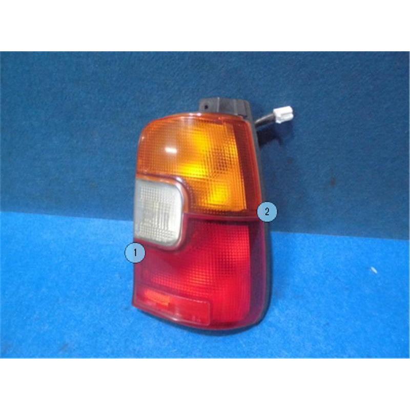 トヨタ 純正 カローラ 《 EE104G 》 右テールランプ 81550-13320 