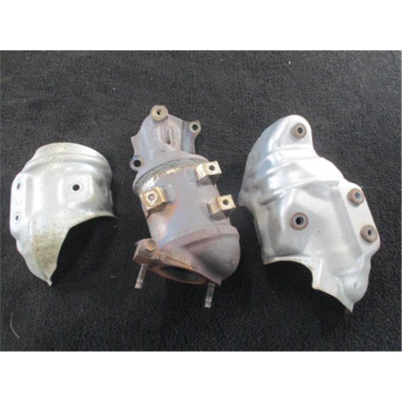 トヨタ 触媒 2個セット 触媒 触媒コンバータは、1987年トヨタ・ハイラックスサーフに適合し