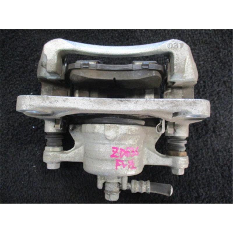 スズキ 純正 スイフト 《 ZD83S 》 左フロントブレーキキャリパー