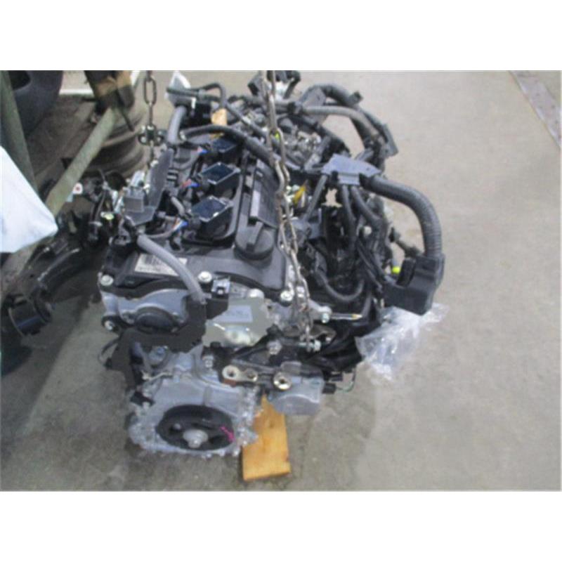 トヨタ 純正 ヤリス 《 MXPH15 》 エンジン P10100-22017644 : NGP 