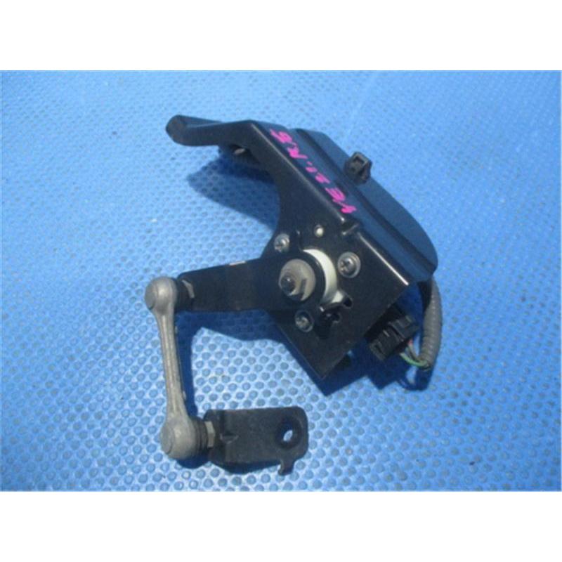 ⭐⭐スピード発送 様⭐⭐ 専用 スズキ 純正 エスクード 《 YE21S 》 ハイトコントロール