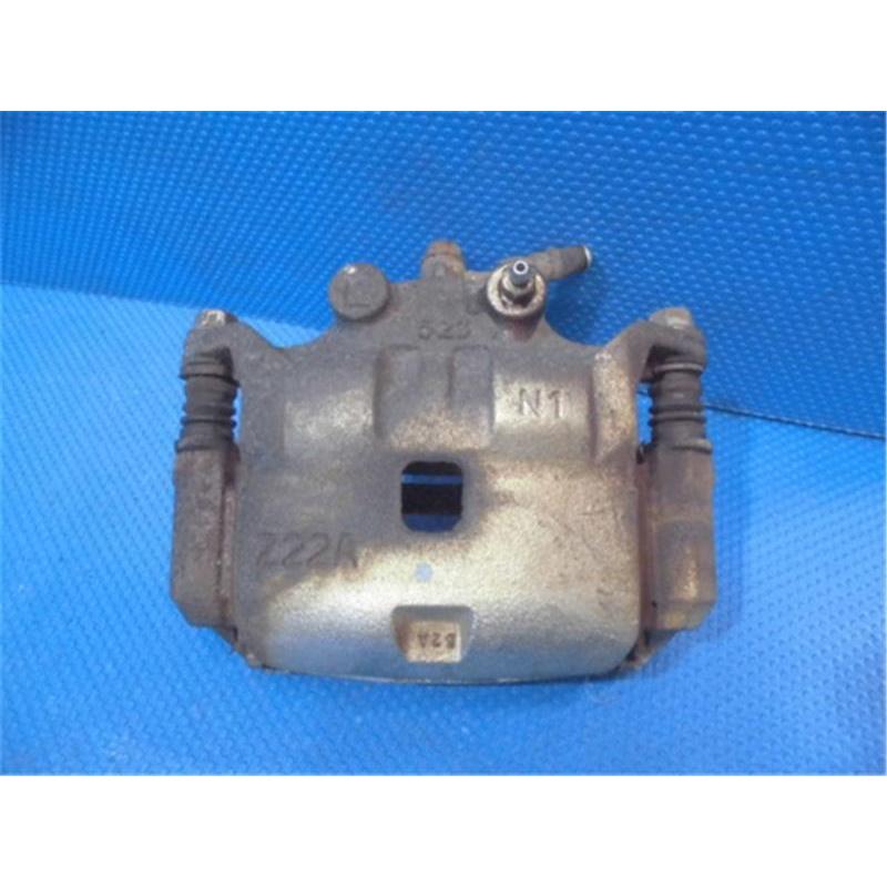 日産 純正 ティーダラティオ 《 N17 》 左フロントブレーキキャリパー 