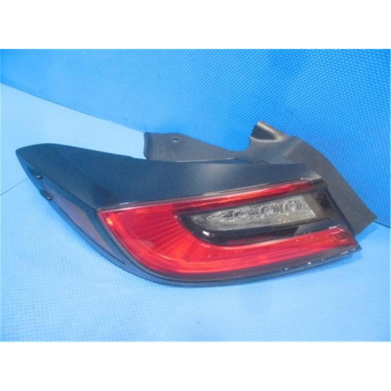 GR86 テールランプ 純正 トヨタ 純正 GR86 《 ZN8 》 左テールランプ P10100-23007341 : NGP