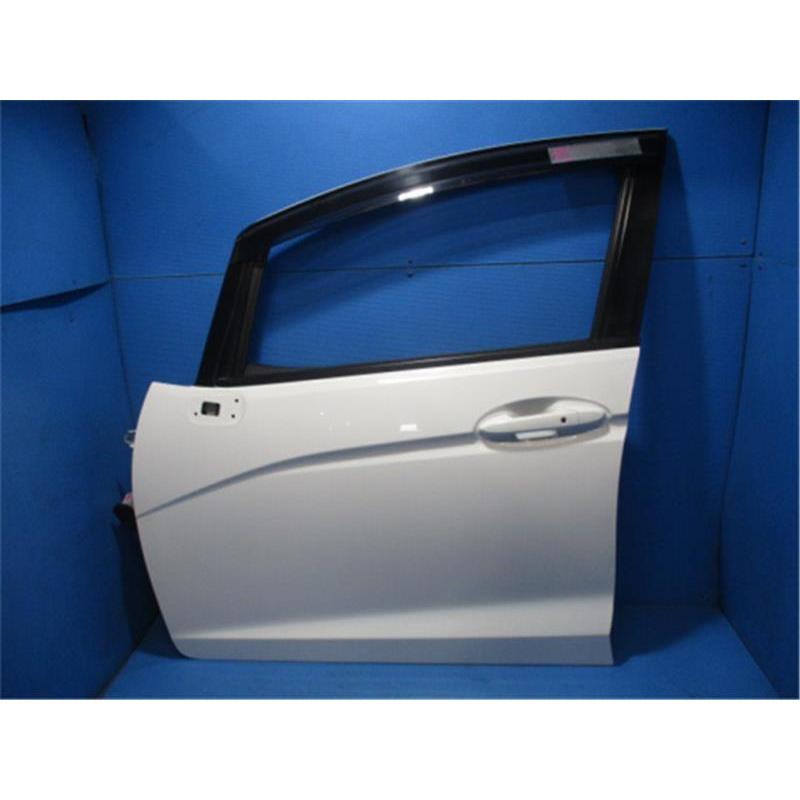 ホンダ 純正 フィット 《 GP6 》 左フロントドア 67050-T5A-N10ZZ