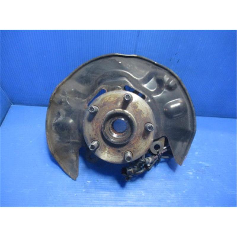 トヨタ 純正 ウィッシュ 《 ANE11W 》 右フロントナックルハブ 43211