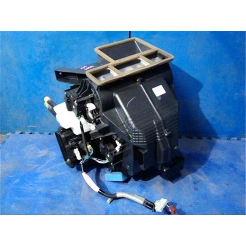 ホンダ 純正 フィット 《 GD3 》 エバポレーター 79106-SAA-J41 P10400