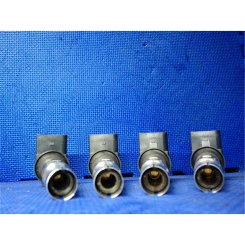 VW ワーゲン シャラン 純正 イグニションコイル 使用期間少 ワーゲン 純正 トゥーラン 《 1TBLG 》 イグニッションコイル