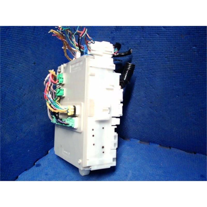 ビューネ2箱 楽天市場】【中古】中古部品 N－VAN JJ2 ﾋｭｰｽﾞﾎﾞｯｸｽ