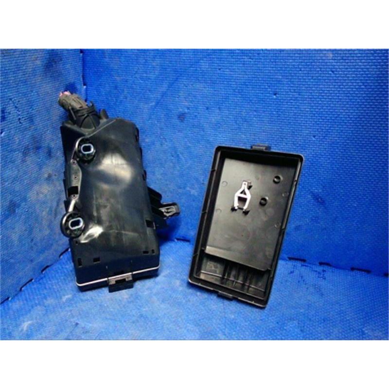 アウディ 純正 アウディA3 《 8VCJSF 》 ヒューズボックス