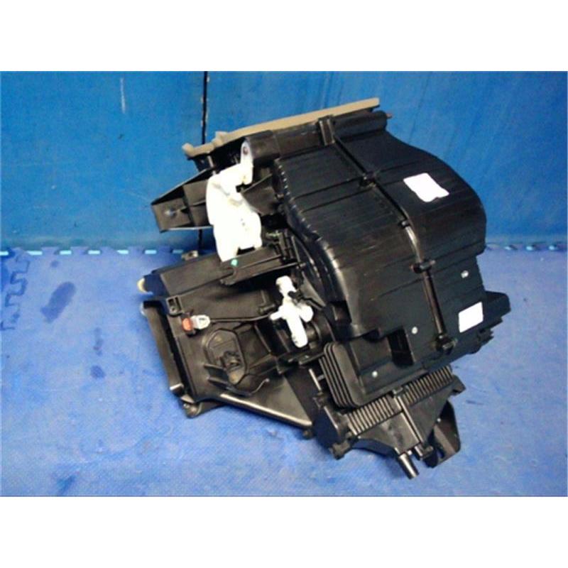 ホンダ 純正 ライフ 《 JB5 》 エバポレーター 79106-SFA-003 P10400 