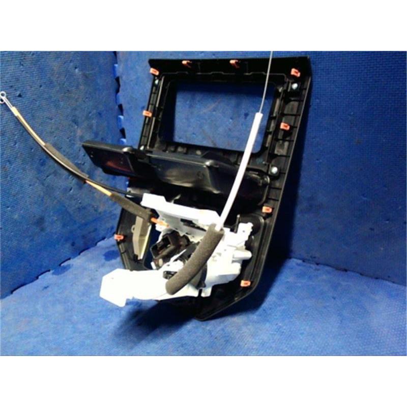 ❗️ホワイト仕様❗️MB46S　デリカD2　エアコンスイッチパネル ❗️ホワイト仕様❗️MB46S デリカD2 エアコンスイッチパネル