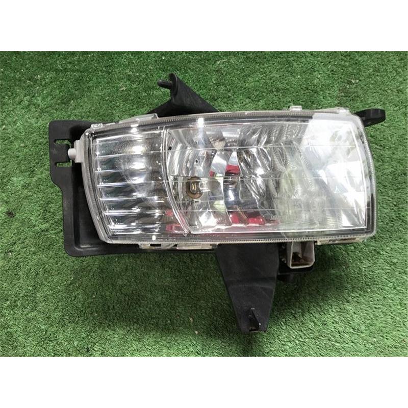 トヨタ 純正 カローラスパシオ 《 ZZE124N 》 右フォグライト 81210