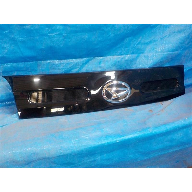 ダイハツ 純正 タント 《 LA660S 》 フロントグリル P10500-24009586